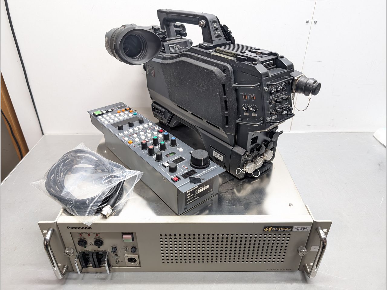 Panasonic AK-HC930 AK-HCU930 AJ-HVF21G AK-HRP935 システムカメラセット