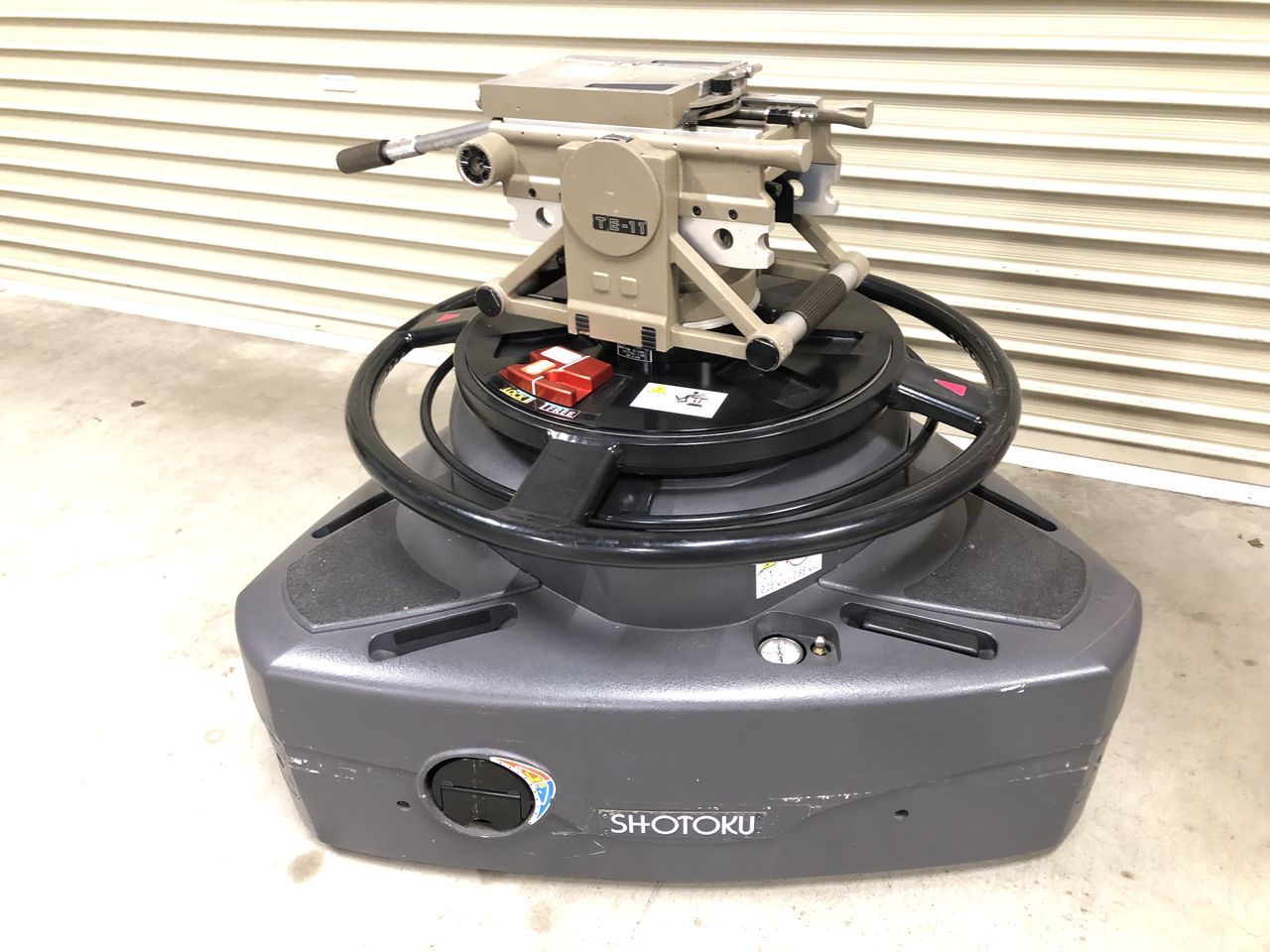 SHOTOKU TE-11 TP-80A 4段式エアーペデスタルセット | VIVID