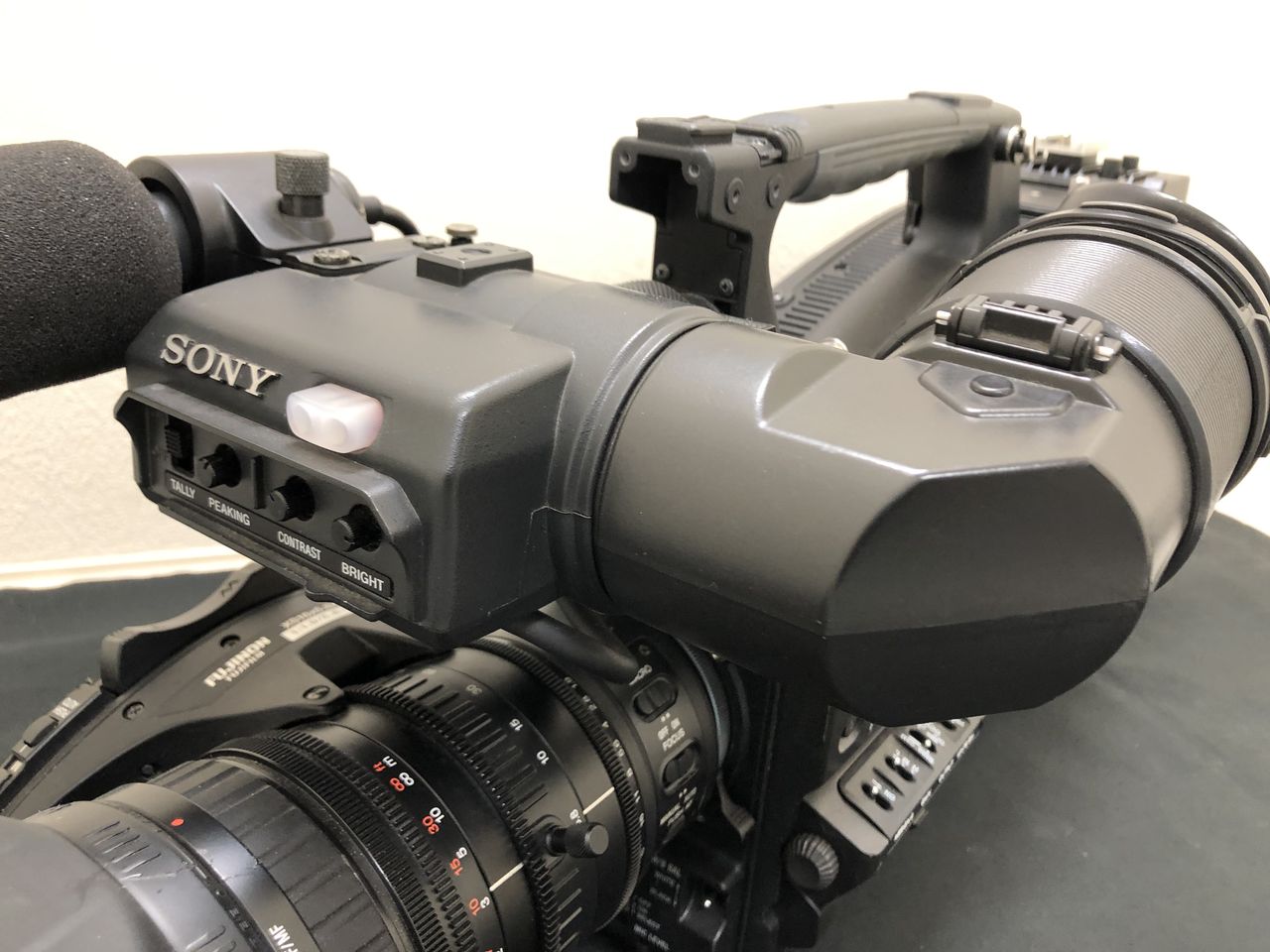 SONY PMW-320K XDCA-55 CBK-CE01 DXF-701WS FUJINON XS16×5.8A-XB8 XDCAM-EX  カメラセット
