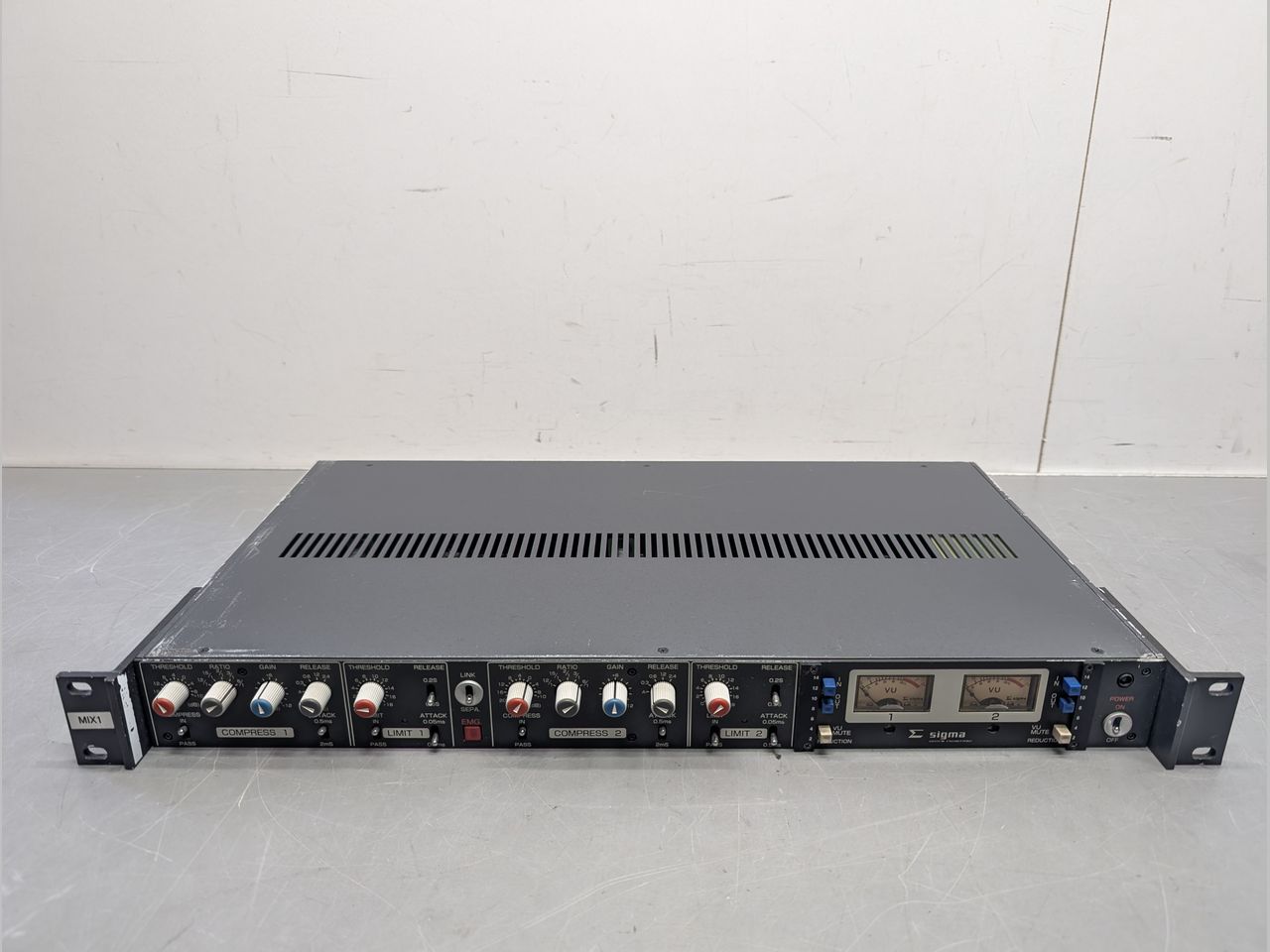 sigma SS-501e 2chコンプレッサー/リミッター