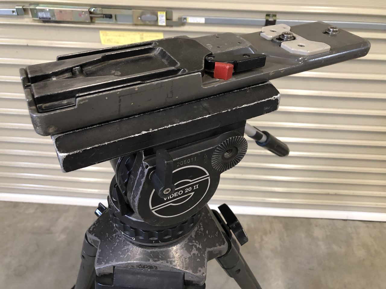 Sachtler VIDEO20Ⅱ CF 100 L SP100/150 SONY VCT-13 三脚・舟 Sachtler VIDEO20Ⅱ CF 100 L SP100/150 SONY VCT-13 三脚・舟