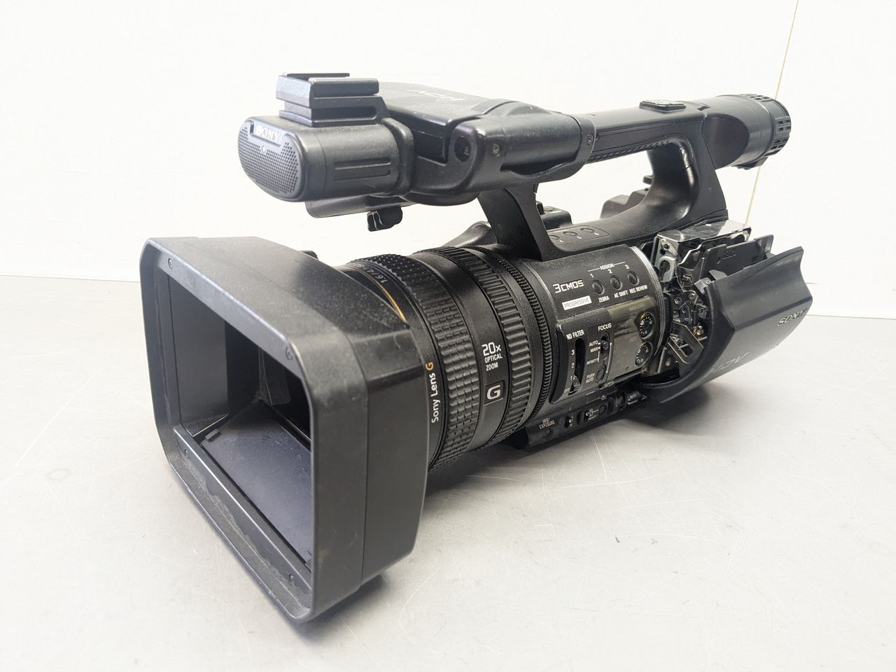SONY/HVR-Z5J/名機/付属品多数あります。 - ビデオカメラ