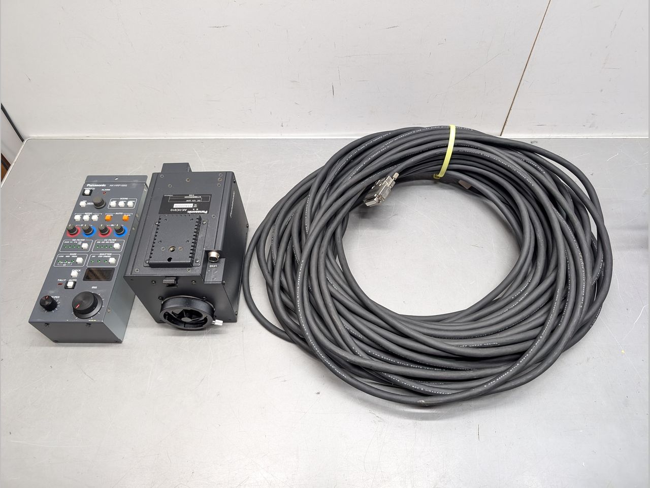Panasonic AK-HC910 小型BOXカメラ
