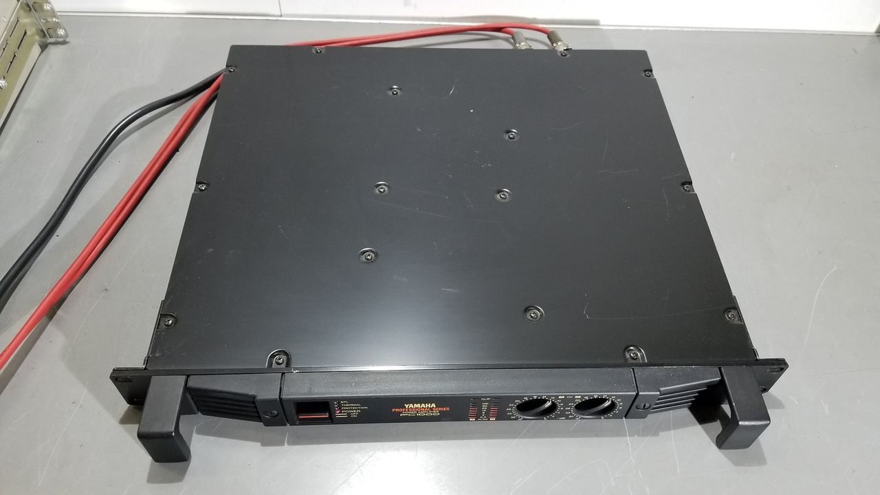 YAMAHA PC1000 2chパワーアンプ