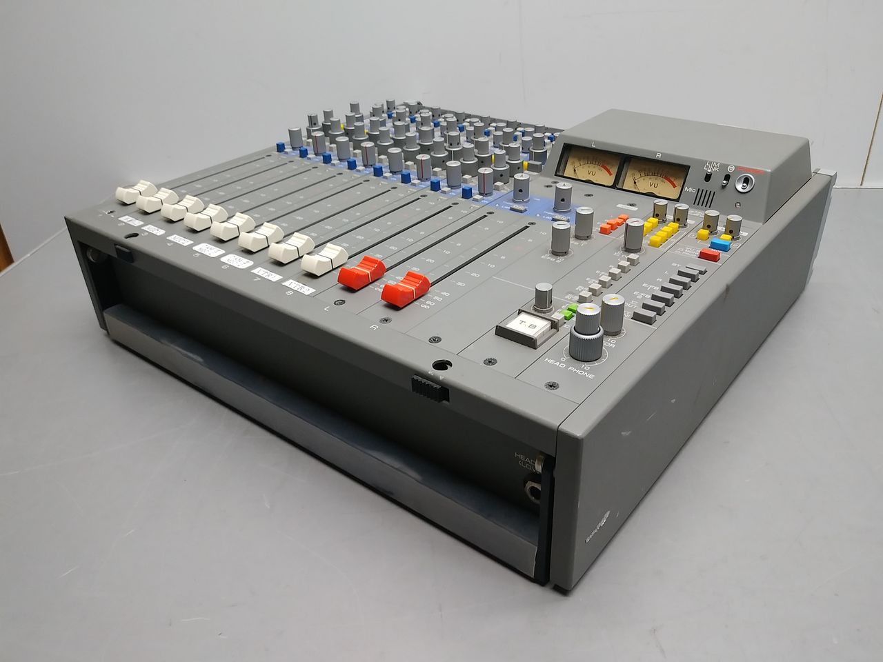 sigma CSS-82L 8ch compact audio mixer