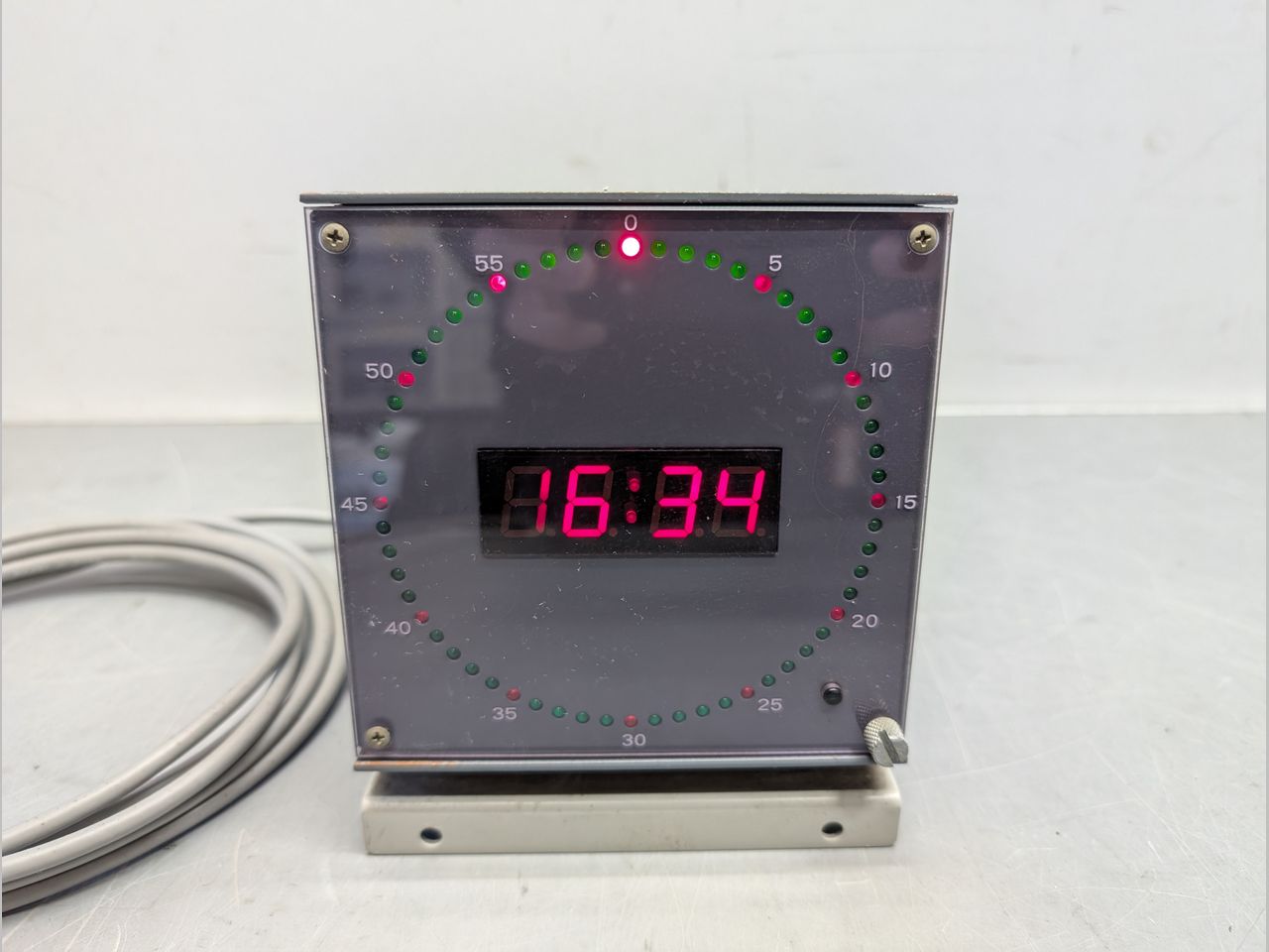 メーカー不明 放送用時計 LEDドット表示