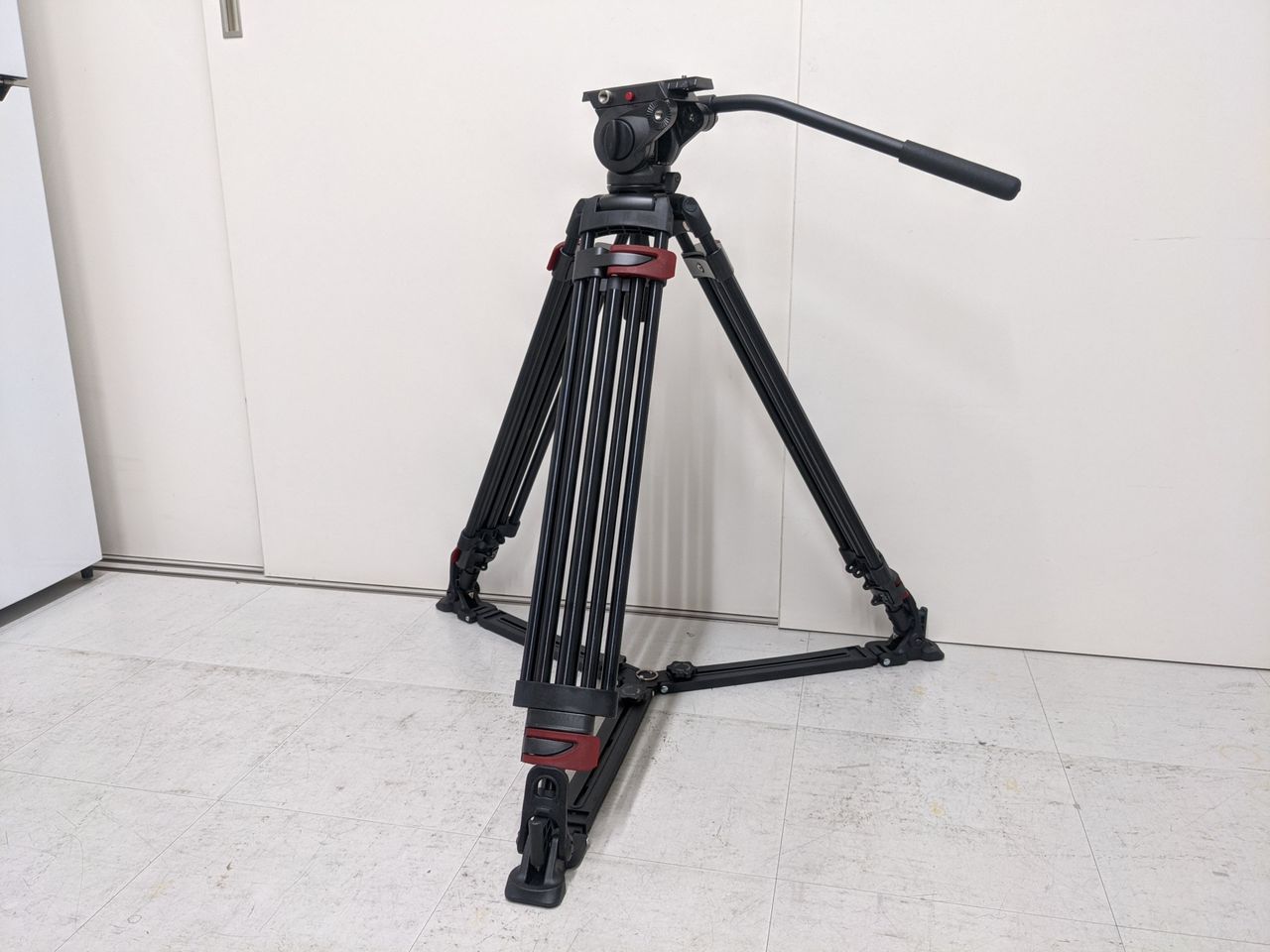 HITACHI (miliboo)  MTT609A MYT803 三脚 OEM Professional Tripod Kit