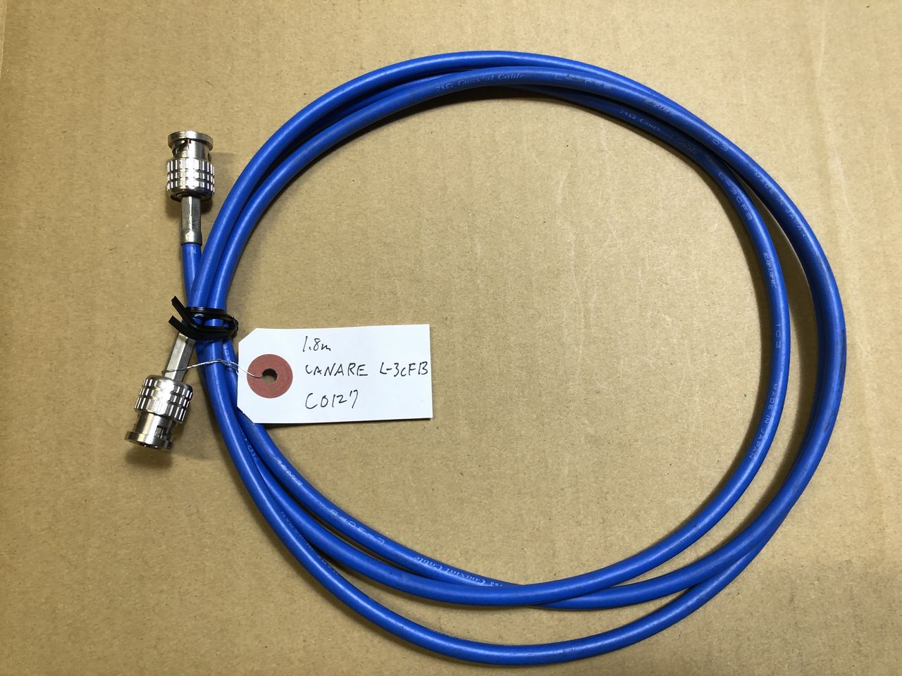 CANARE L-3CFB 1.8m 青色 | VIVID Online Shop CANARE L-3CFB 1.8m 青色 | VIVID Online Shop